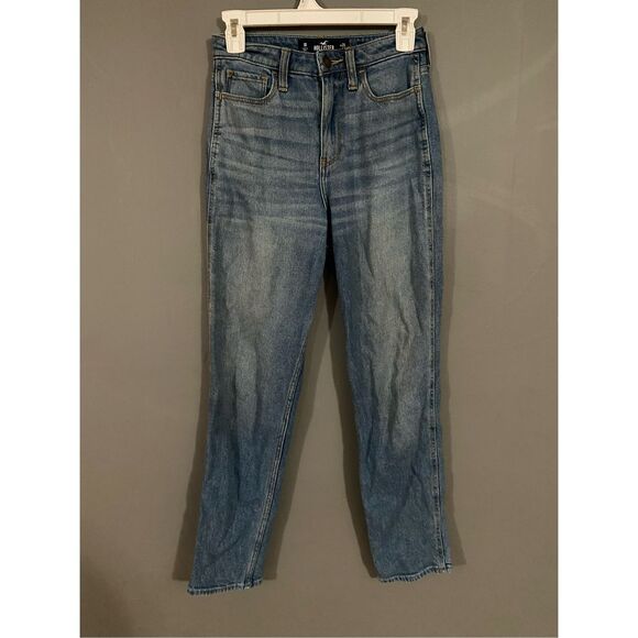 Hollister Ultra High Rose Mom Jeans Size 1 - Picture 1 of 4